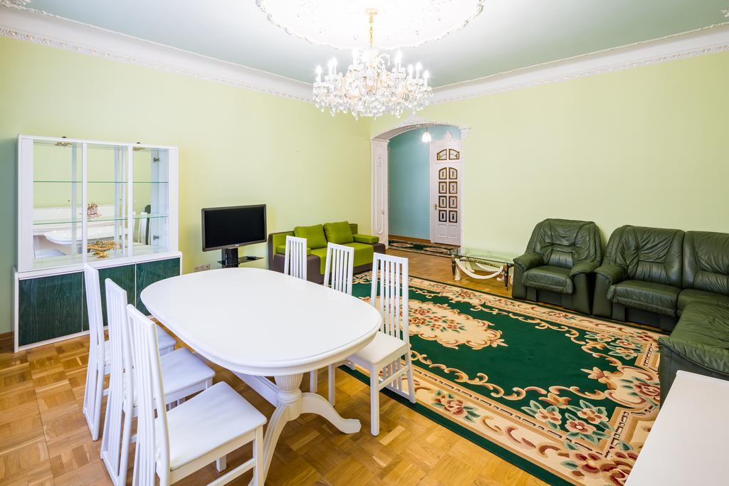 Do Lvova Central Apartments エクステリア 写真