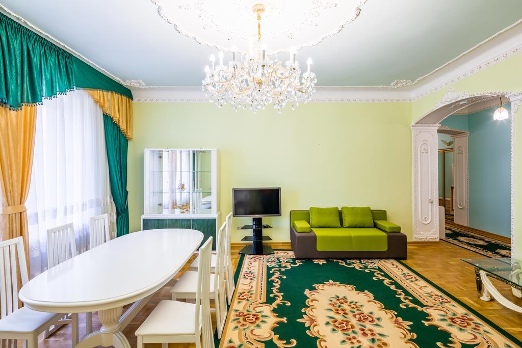 Do Lvova Central Apartments エクステリア 写真